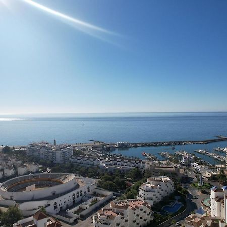 Escape To Estepona Exterior foto