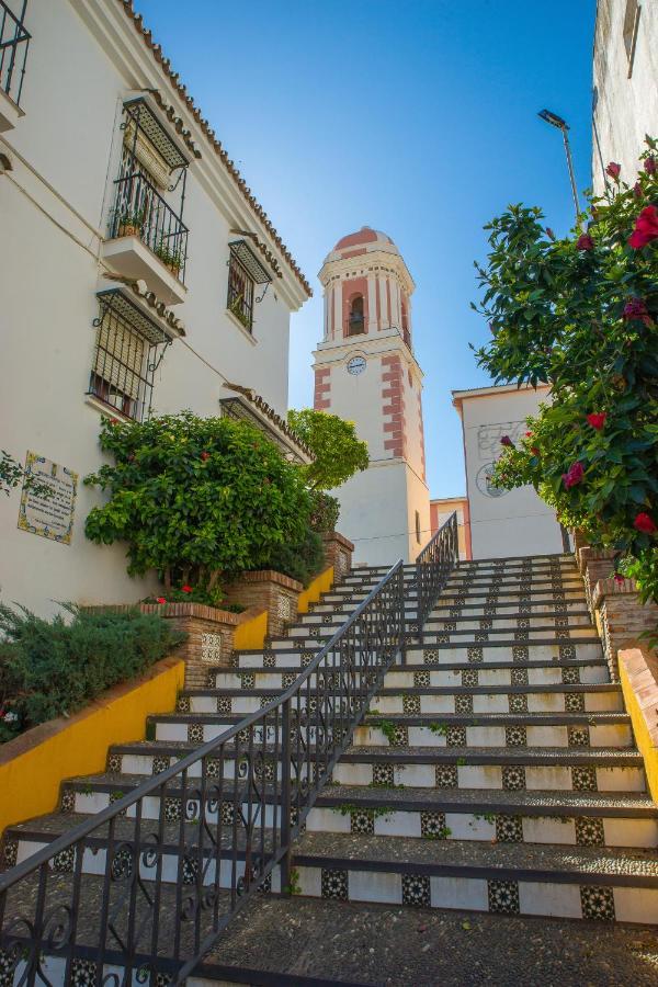 Escape To Estepona Exterior foto