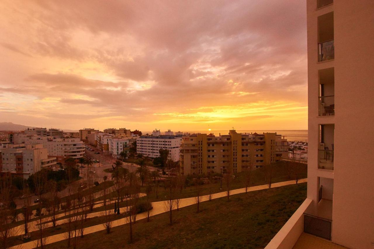 Escape To Estepona Exterior foto