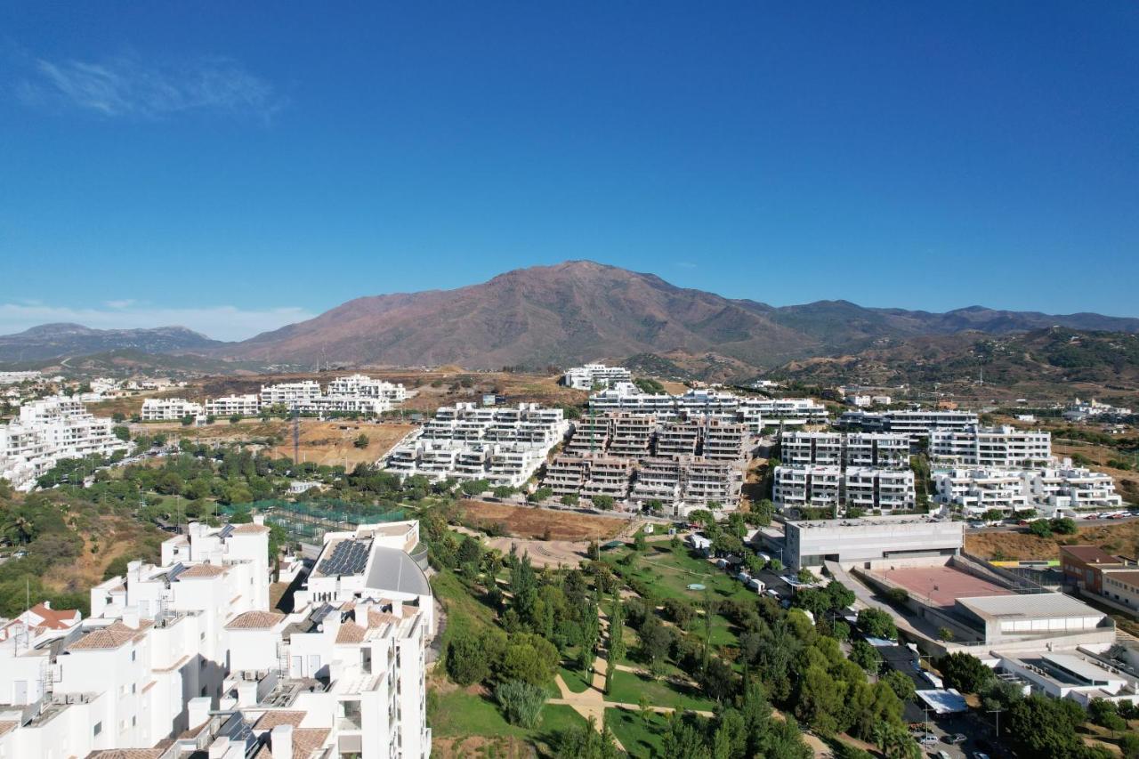 Escape To Estepona Exterior foto