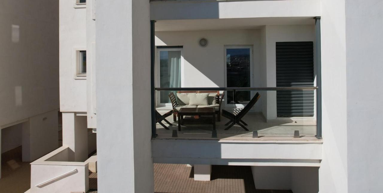 Escape To Estepona Exterior foto